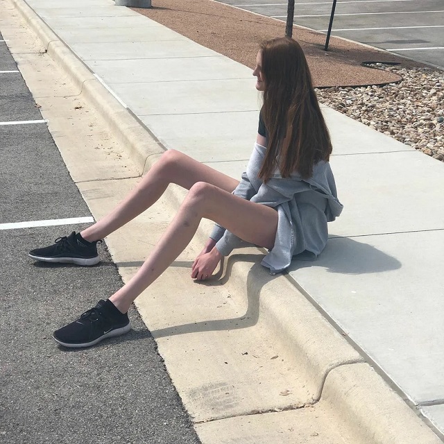 Маки Каррин &#8212; 17-летняя девушка с самыми длинными в мире ногами