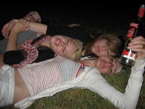 Фото приколы с пьяными девушками