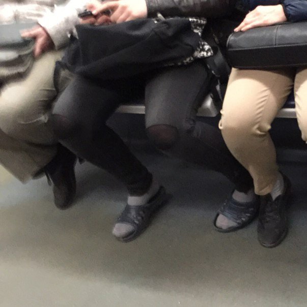 Осторожно стиляги в метро