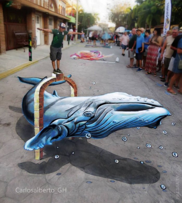 Уличные картины мексиканского художника