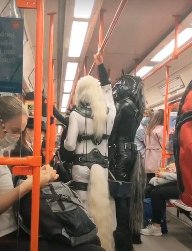 Необычное в метро