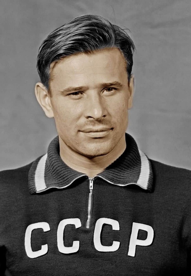 Футболист Лев Иванович Яшин